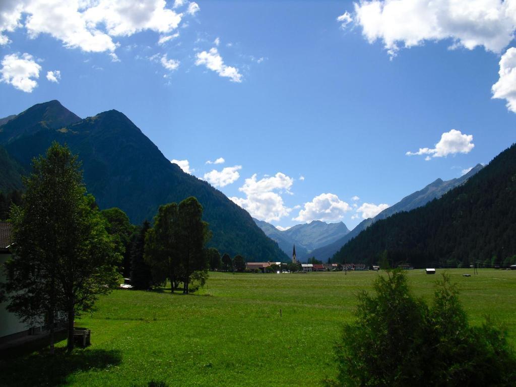 Ferienhaus Lechtaler Alpen Bach (Tyrol) Exterior foto