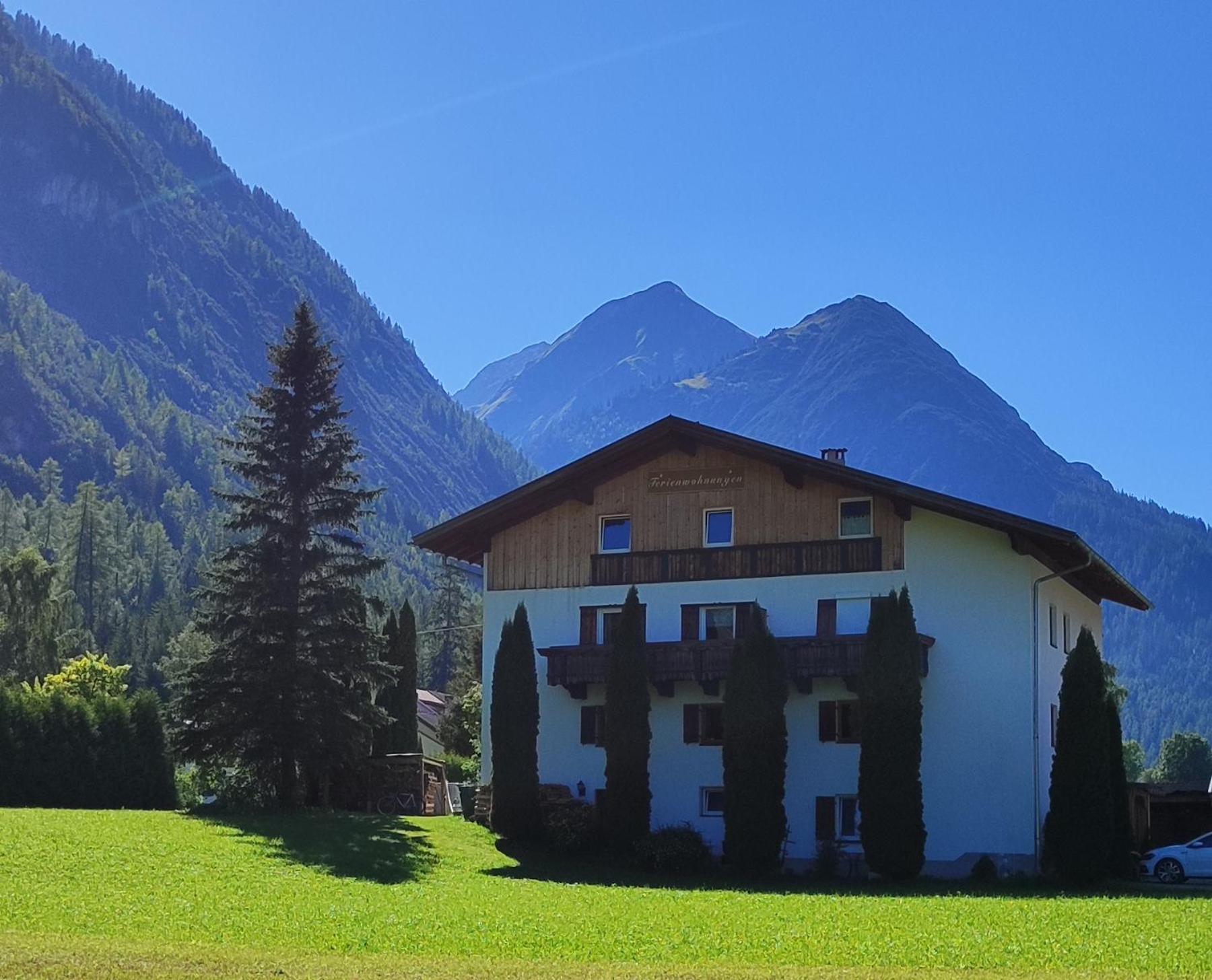 Ferienhaus Lechtaler Alpen Bach (Tyrol) Exterior foto