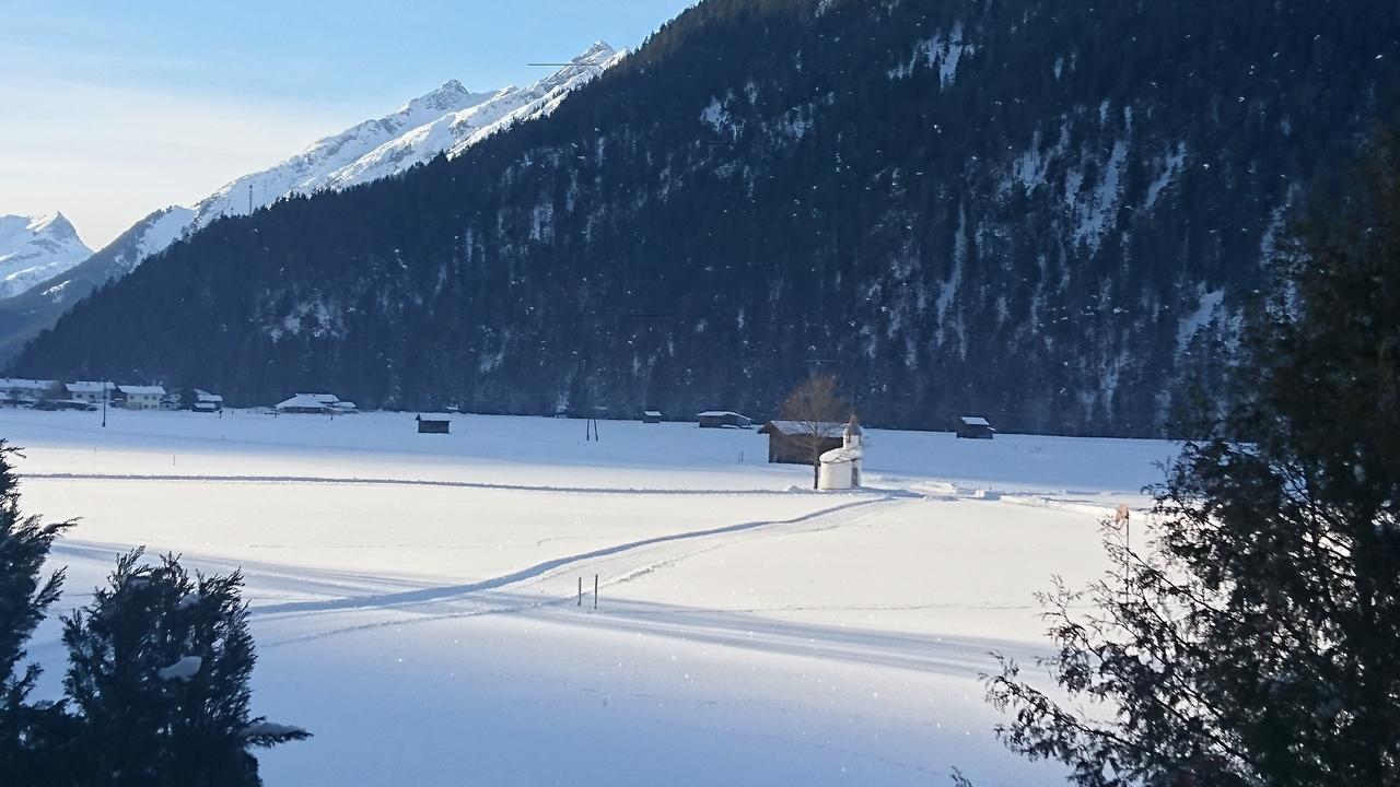 Ferienhaus Lechtaler Alpen Bach (Tyrol) Exterior foto